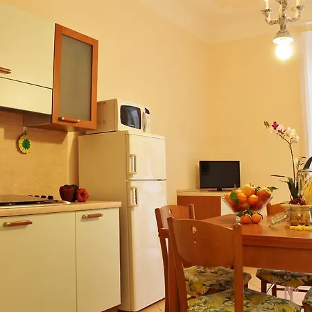 Apartment House Carla By Holiday World Albisola Superiore